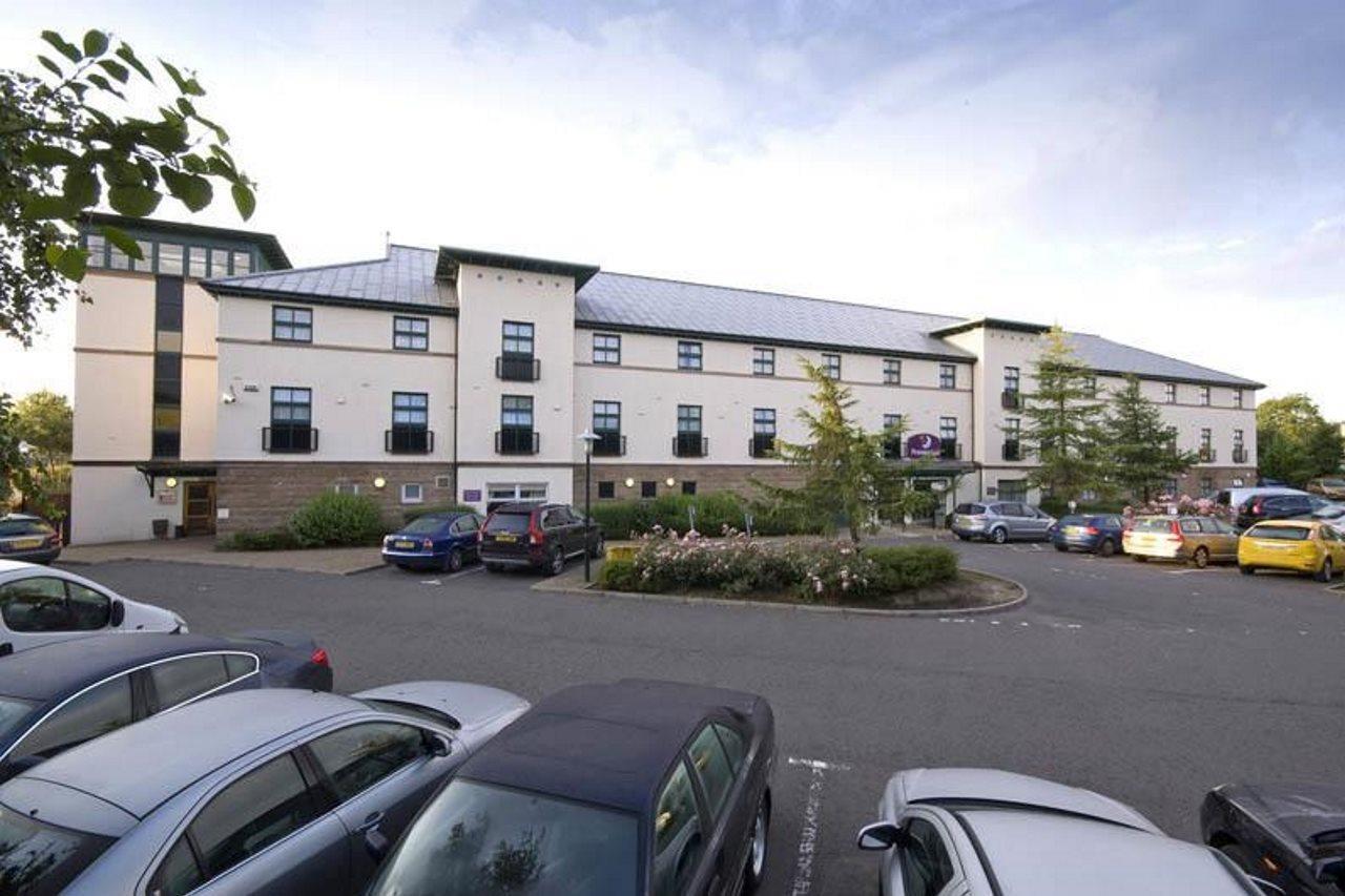 Premier Inn Edinburgh Exterior photo